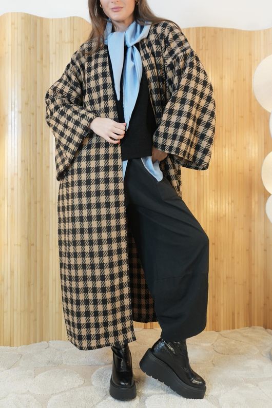 The Holland Houndstooth Longline Duster Jacket Camel -